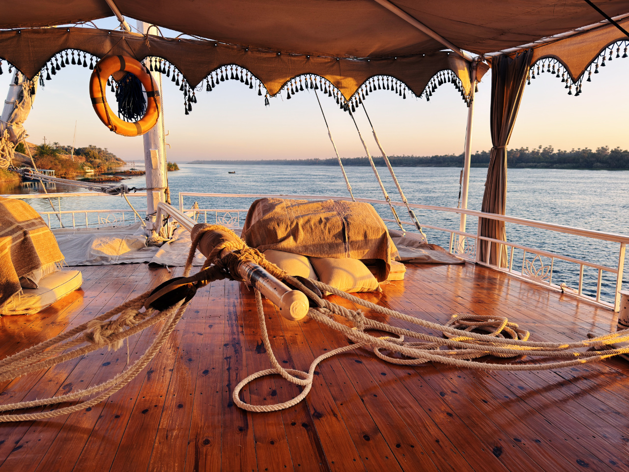 Dahabiya Nile Cruise