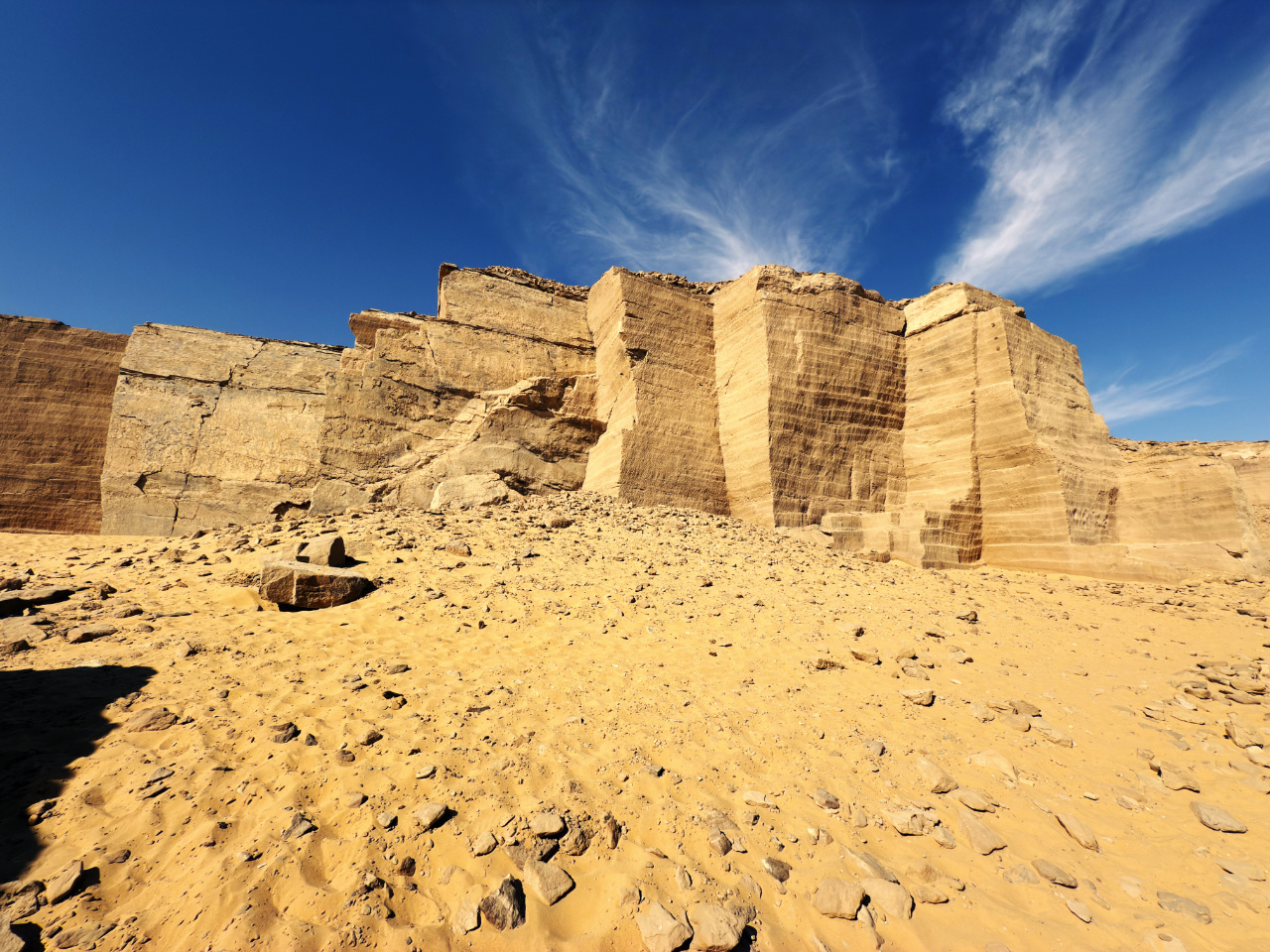 Dahabiya Nile Cruise Quarry Gebel-el-Silsila, Egypt