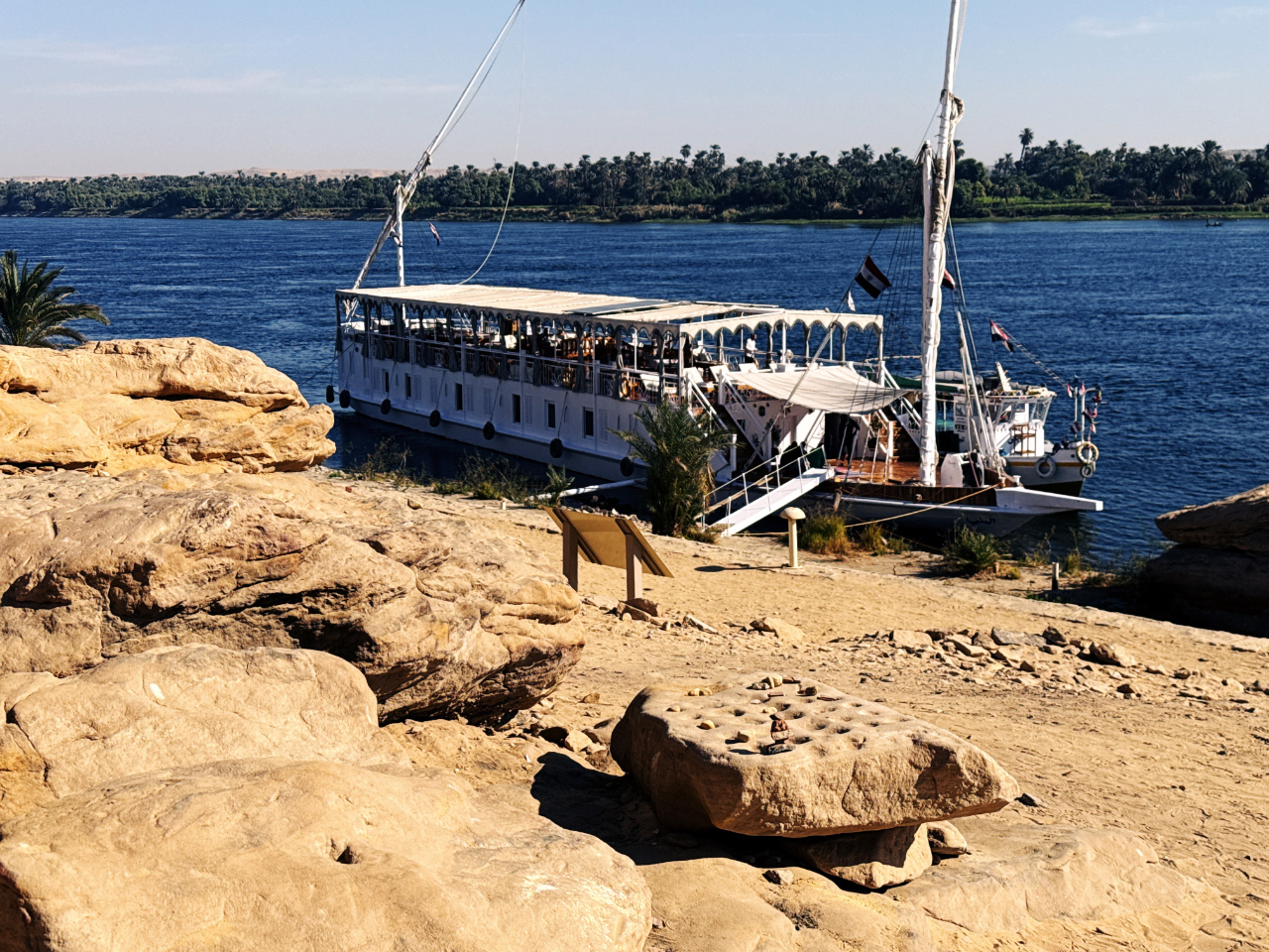 Dahabiya Nile Cruise Dahabiya on the Nile, anchoring at Gebel-el-Silsila